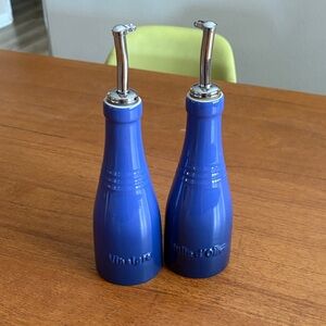Preowned Le Creuset vinegar and oil dispensers
